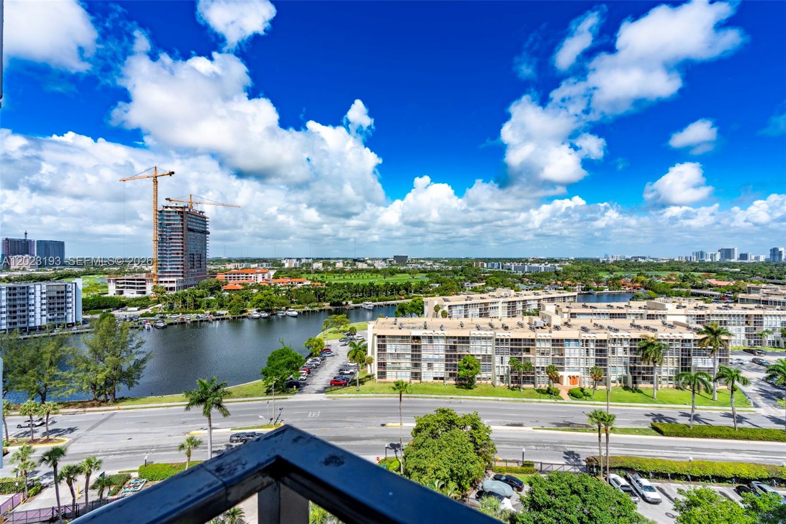 OLYMPUS CONDO PHASE - Residential