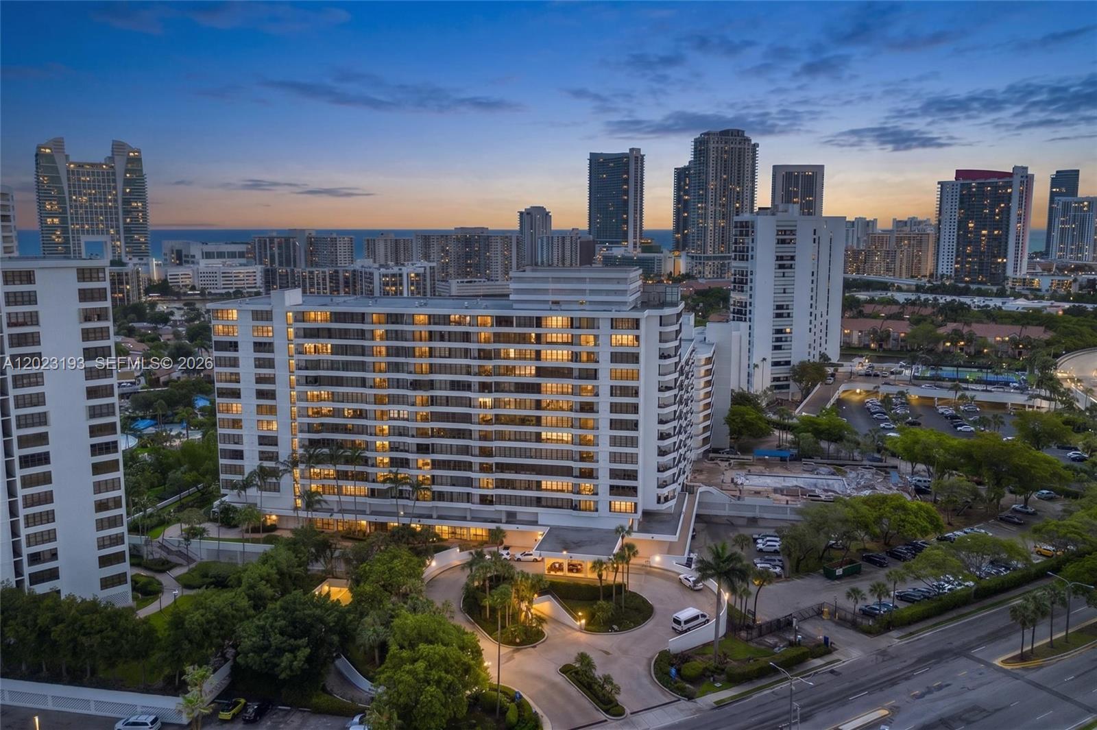 OLYMPUS CONDO PHASE - Residential