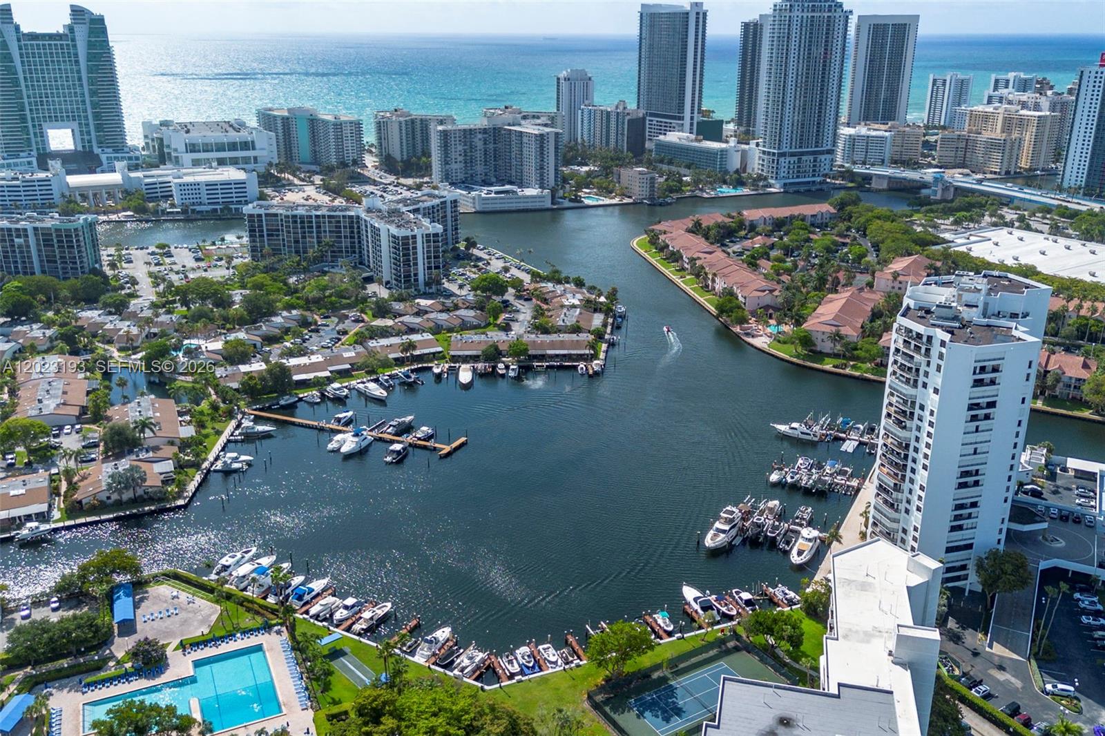 OLYMPUS CONDO PHASE - Residential