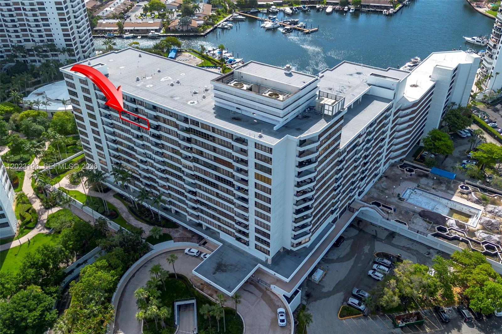 OLYMPUS CONDO PHASE - Residential