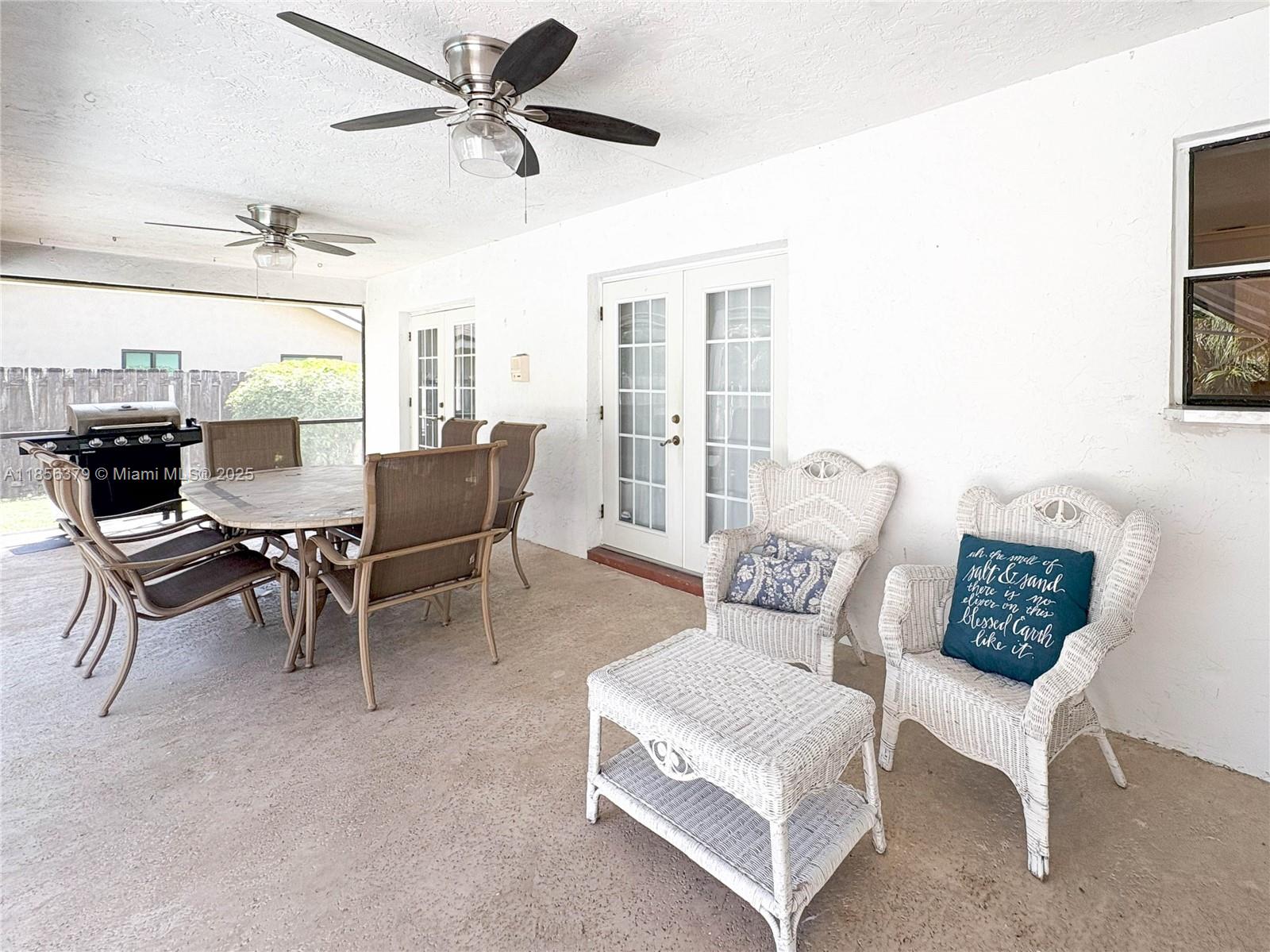 SUGAR POND MANOR OF WELLI - Residential Lease