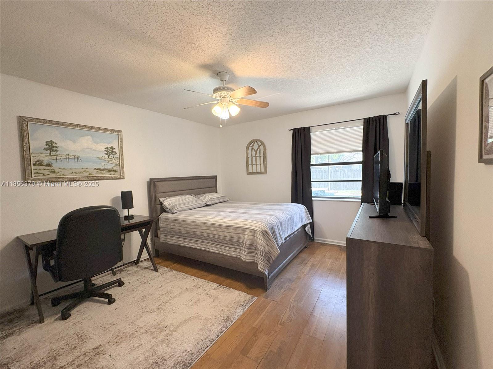 SUGAR POND MANOR OF WELLI - Residential Lease