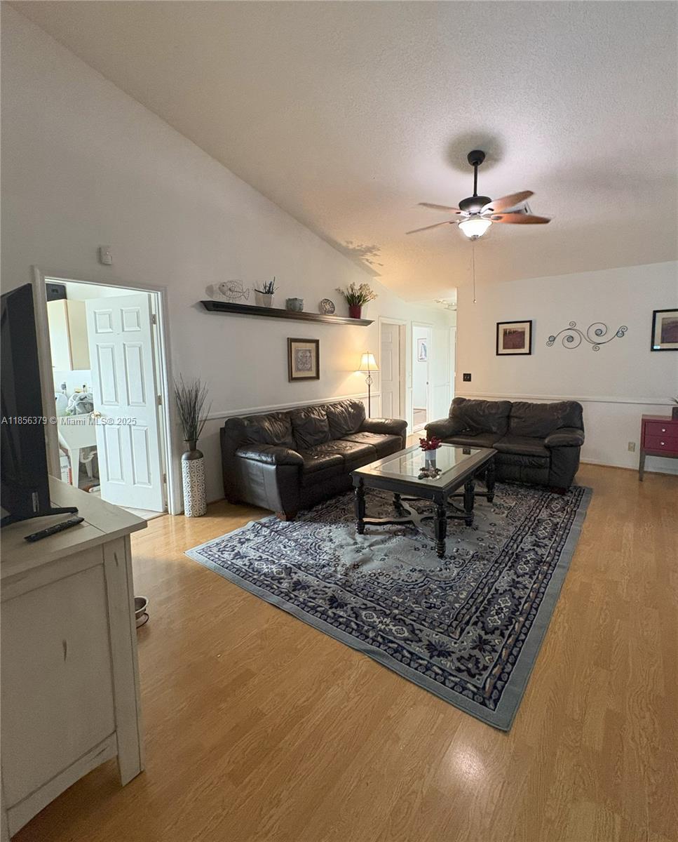 SUGAR POND MANOR OF WELLI - Residential Lease