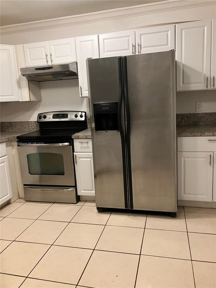 4025 W Mcnab Rd E102