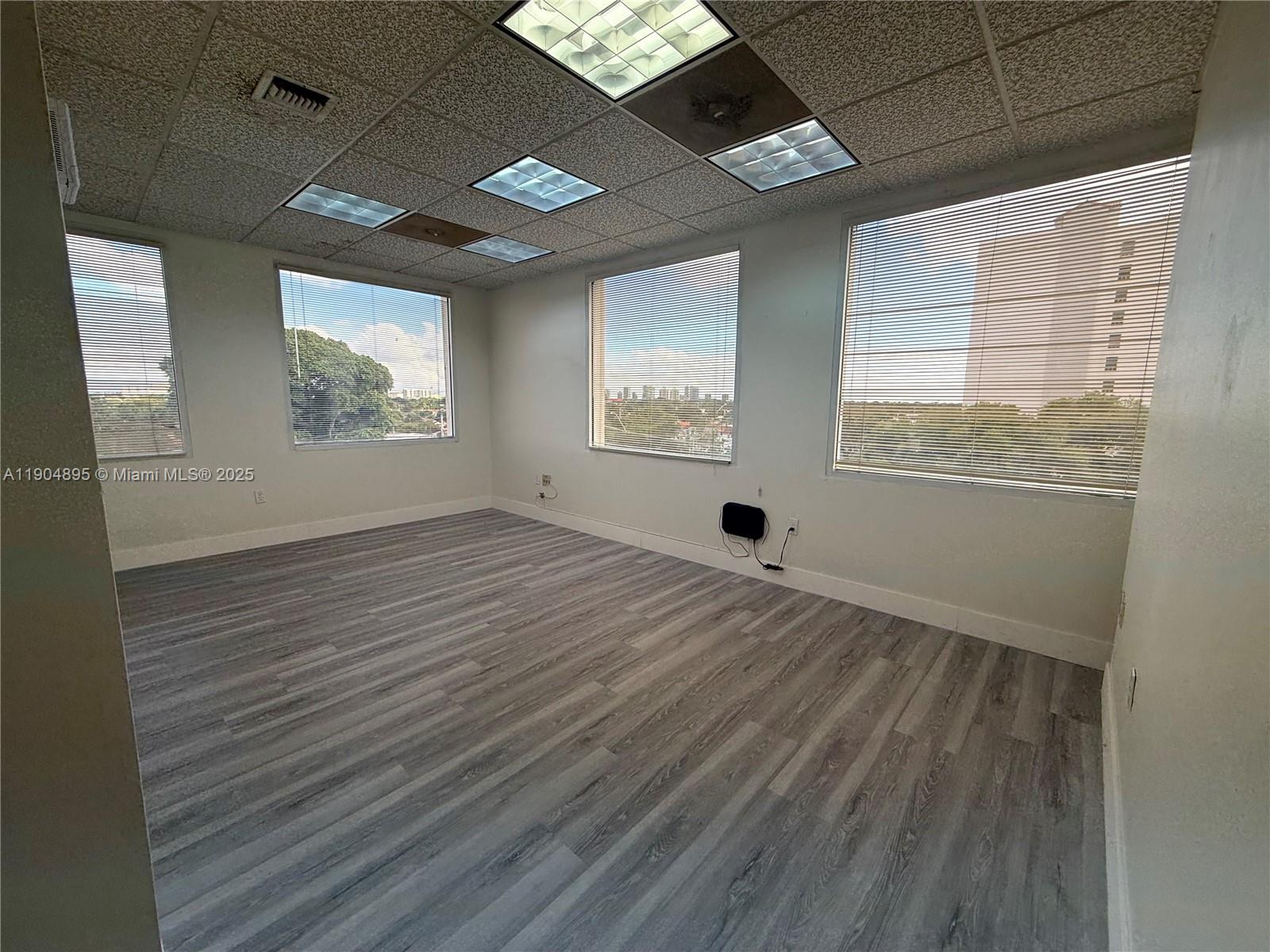 2307 S Douglas RD 501