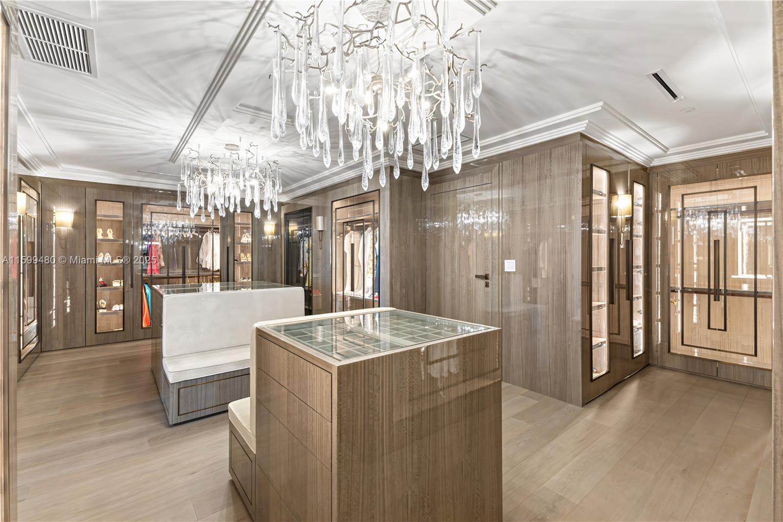 PALAZZO DEL SOL/DELLA LUN - Residential