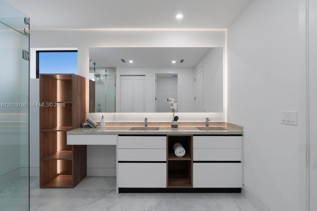 FAIRMONT PARK - Residential