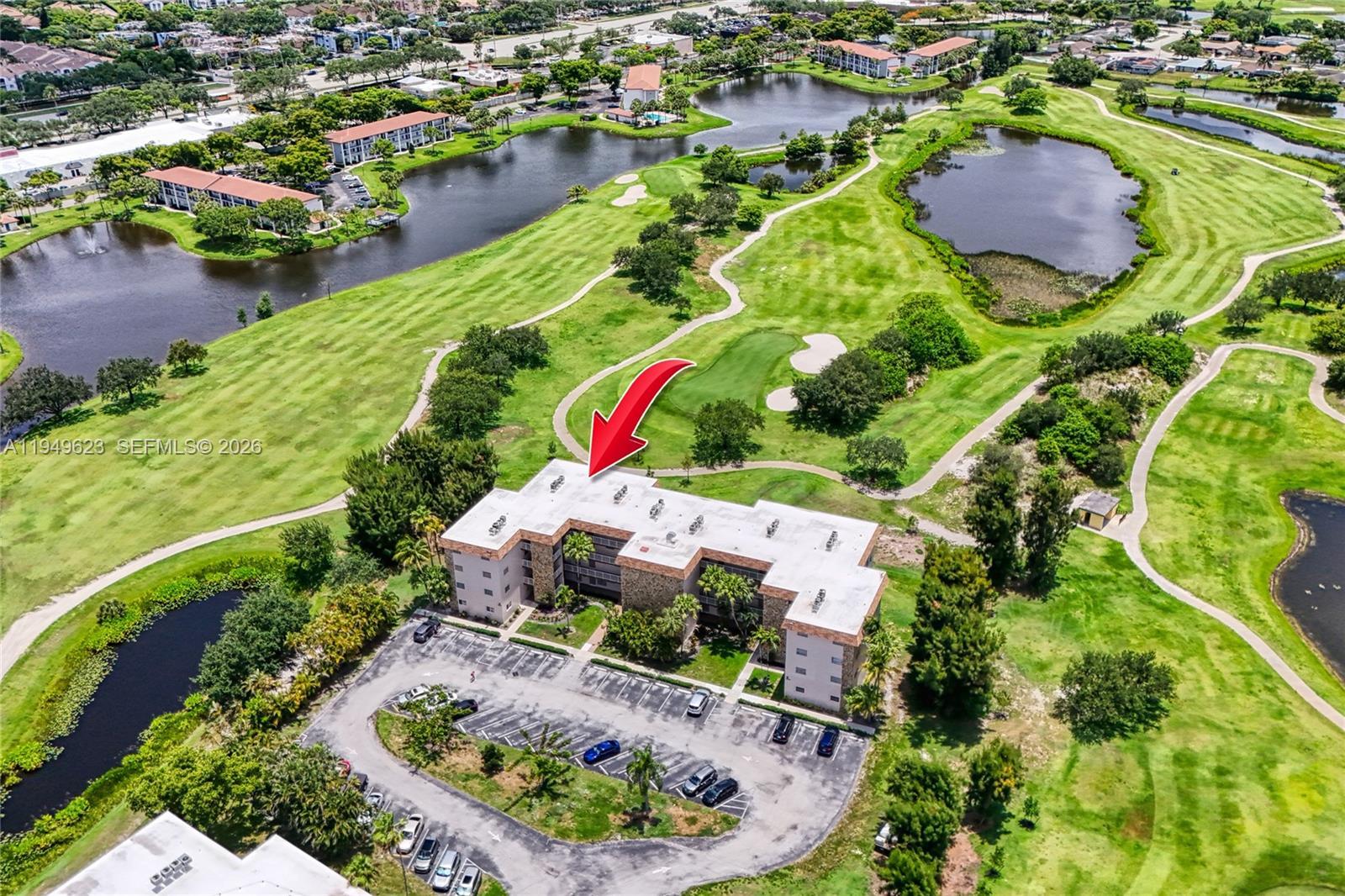 ARROWHEAD CONDO NO V - Residential