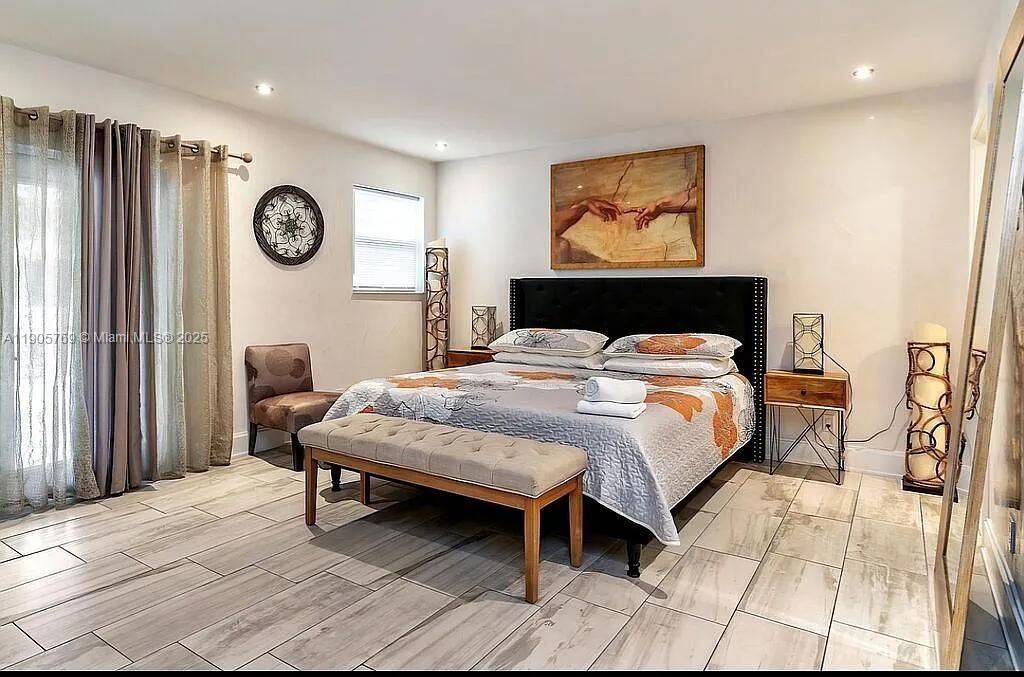 Photo of 4521 NE 15th Ter, Oakland Park, FL 33334 (MLS # A11905769)