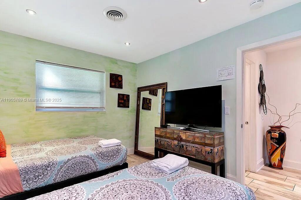 CORAL HEIGHTS SEC 3 - Residential