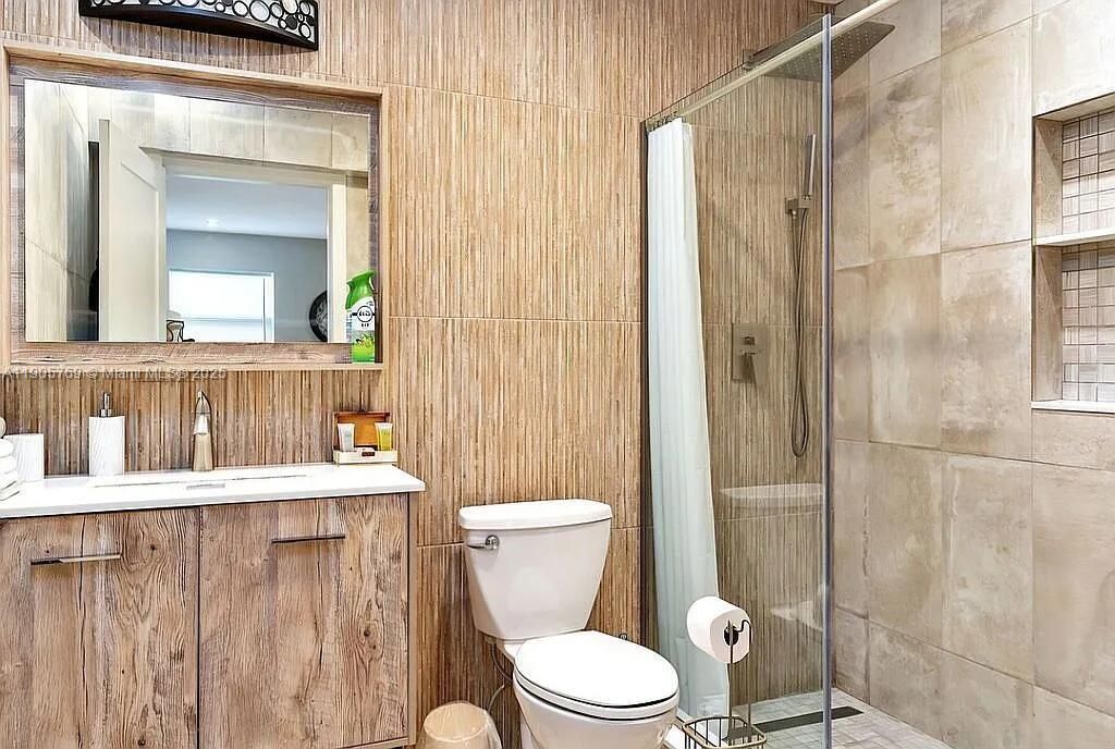 Photo of 4521 NE 15th Ter, Oakland Park, FL 33334 (MLS # A11905769)