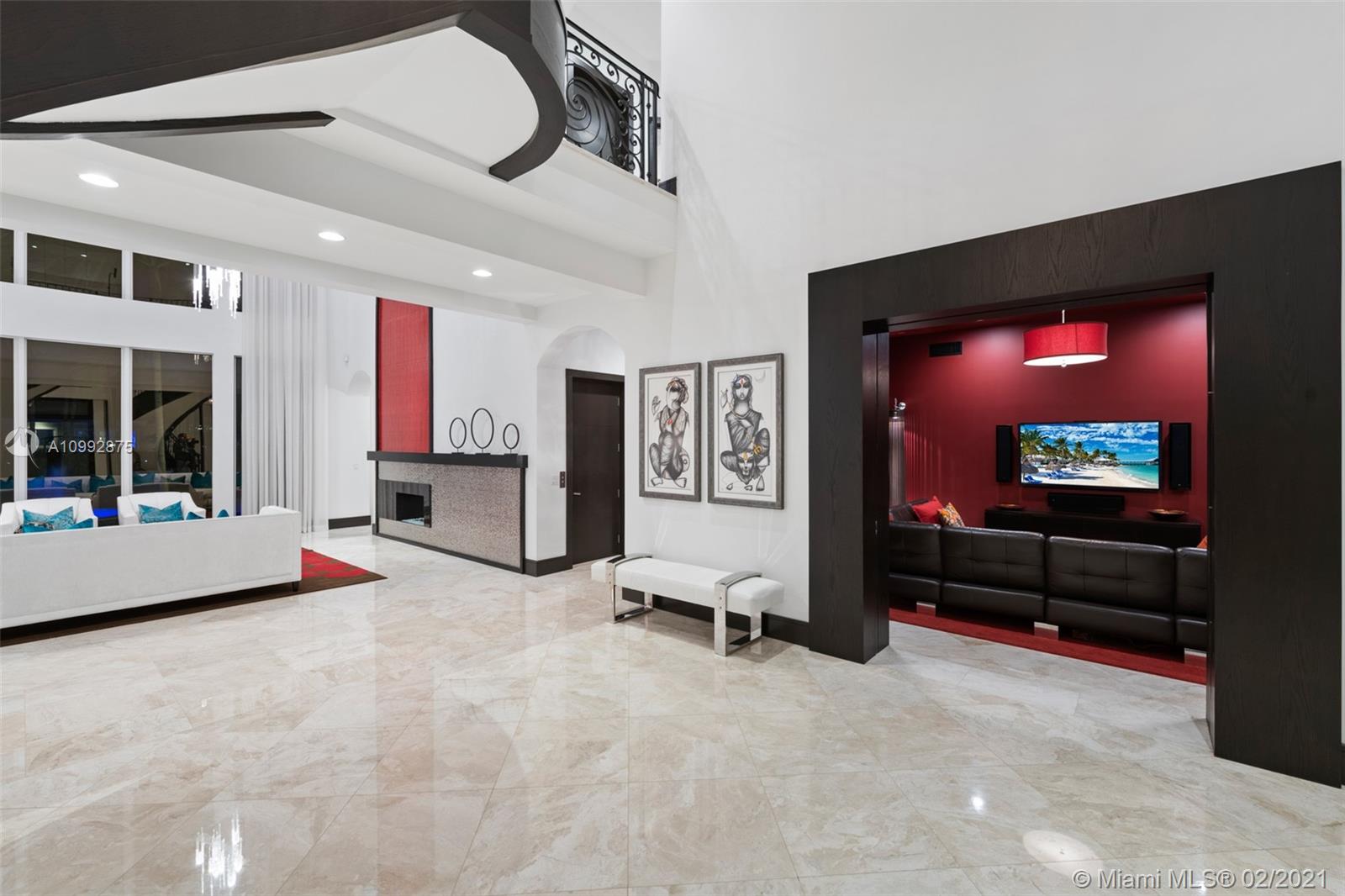 BEACON LIGHT SHOPPING CTR - Residential