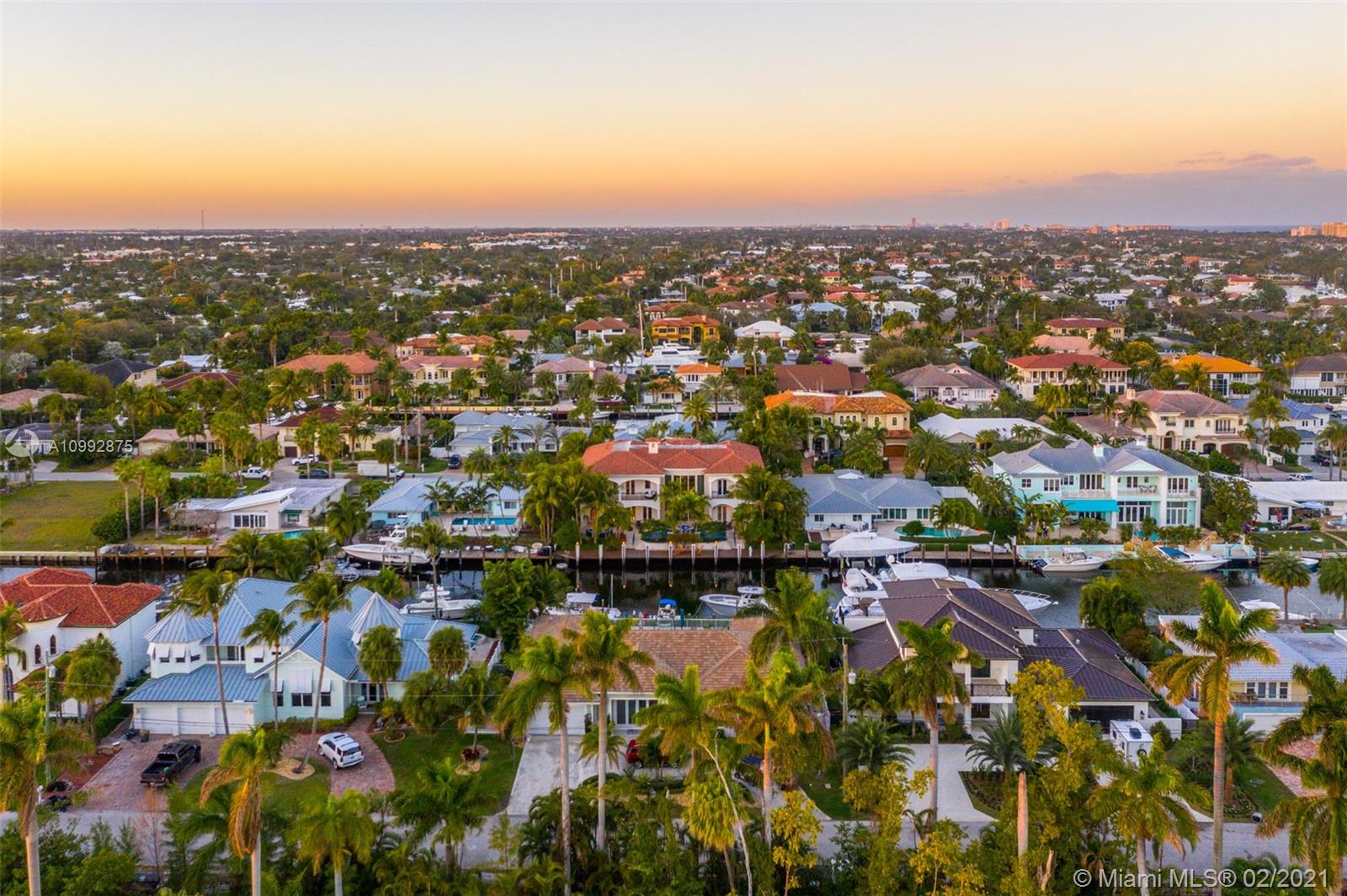 BEACON LIGHT SHOPPING CTR - Residential