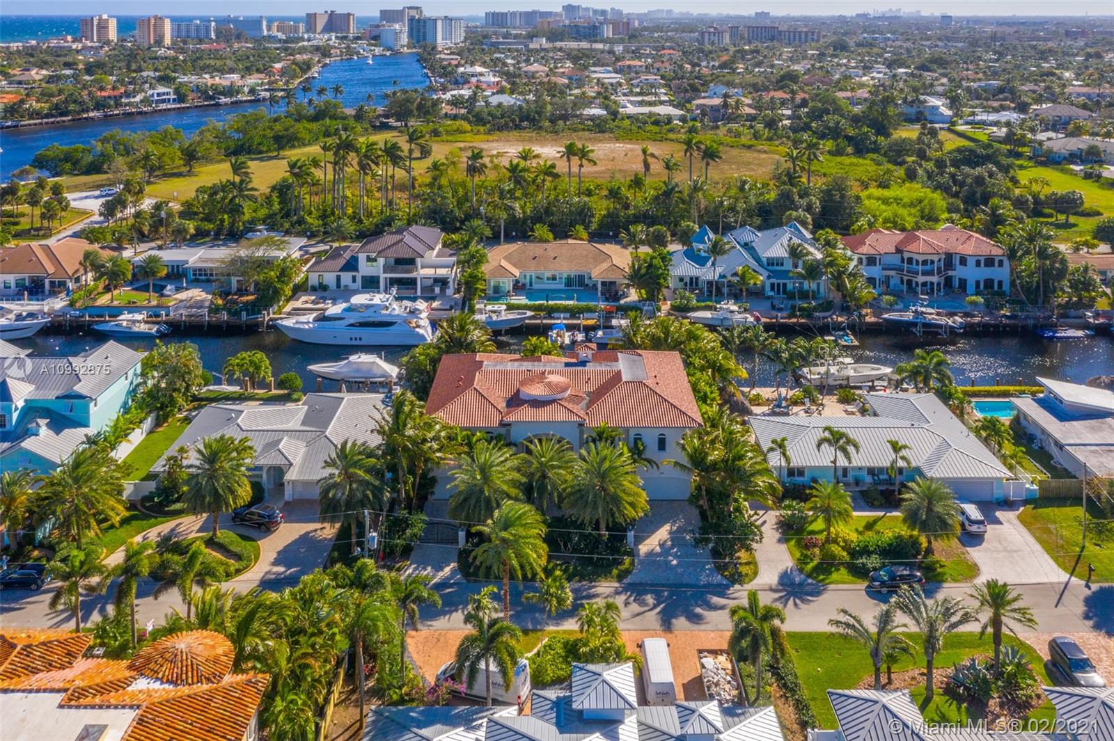 BEACON LIGHT SHOPPING CTR - Residential