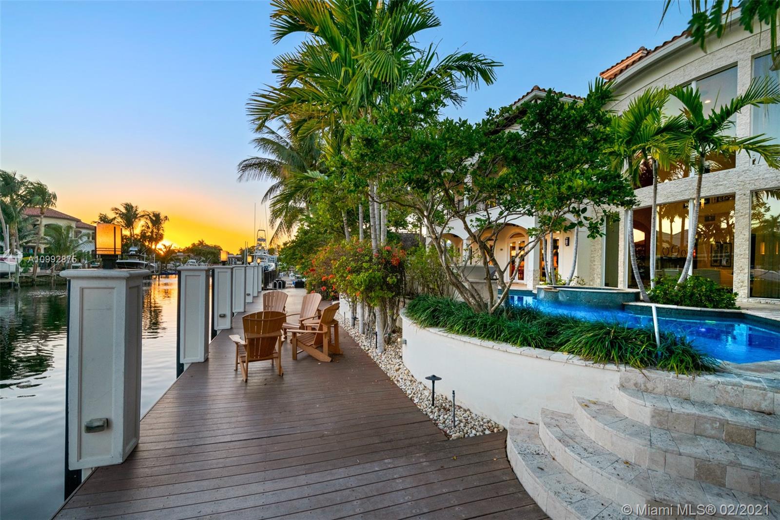 BEACON LIGHT SHOPPING CTR - Residential