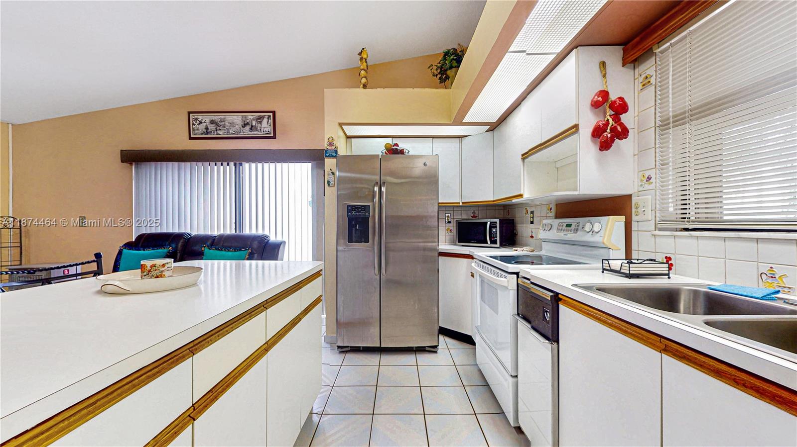 4TH AMEND PLAT OF THE MIS - Residential