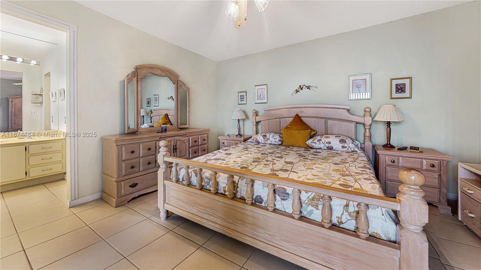 4TH AMEND PLAT OF THE MIS - Residential