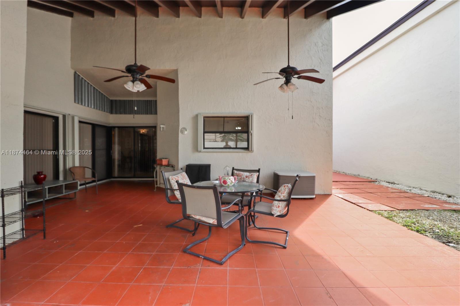 4TH AMEND PLAT OF THE MIS - Residential