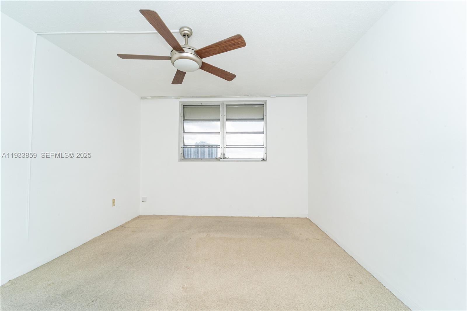 POINT EAST SEC II CONDO - Residential