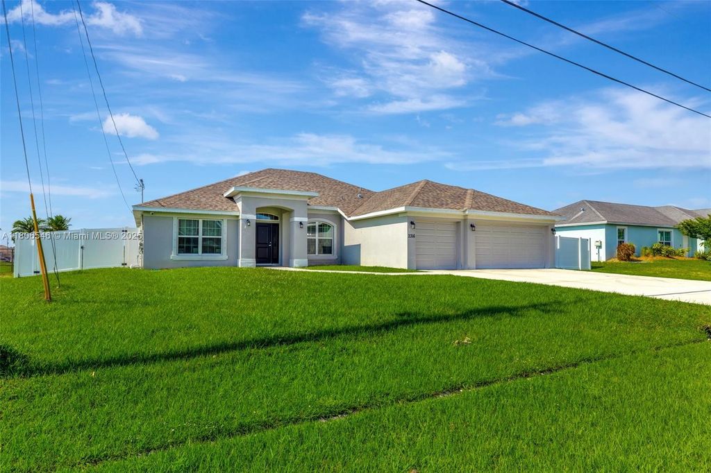 Photo of 2316 SW Santana Ave, Port St Lucie, FL 34953 (MLS # A11806546)