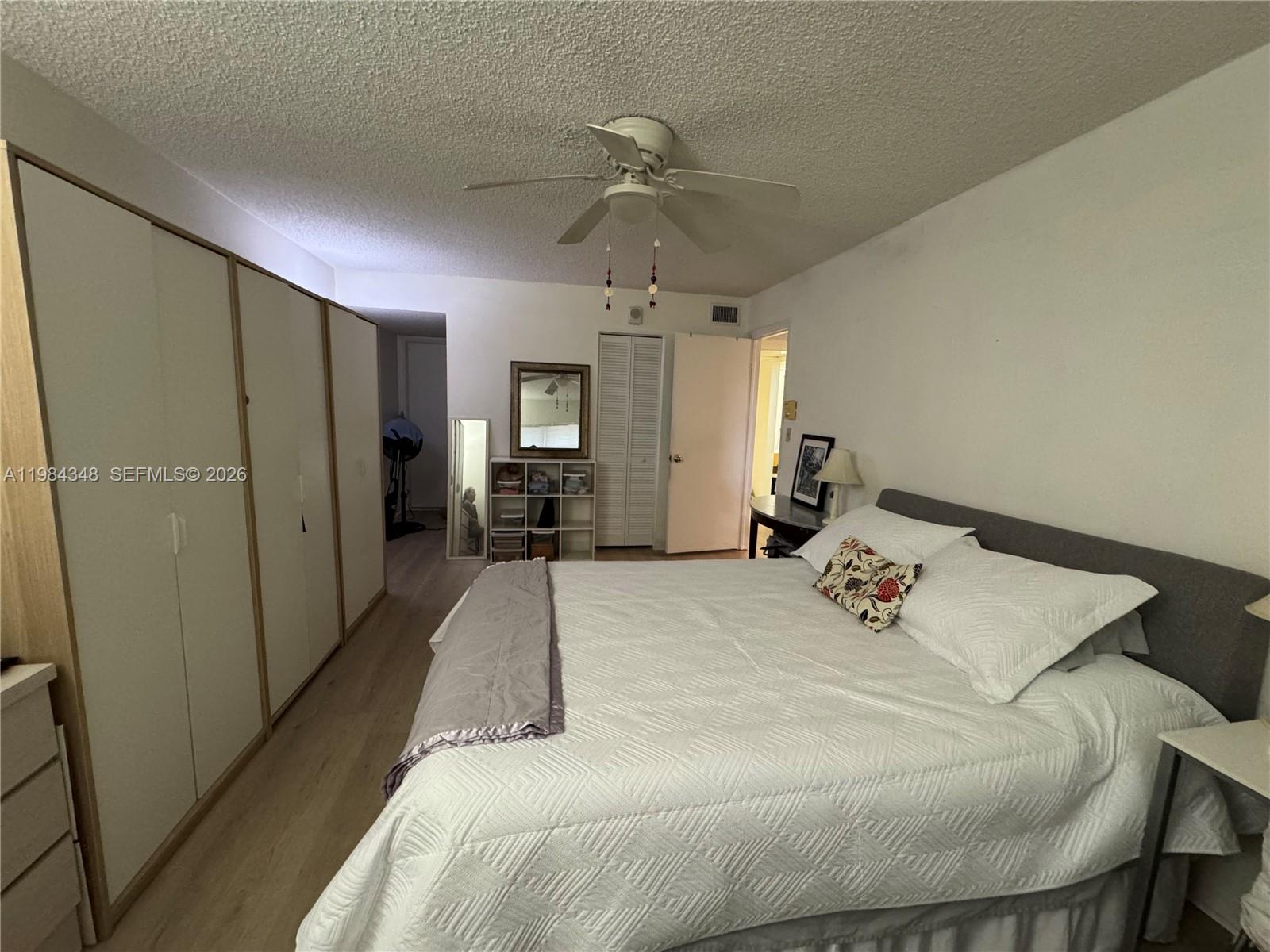 GREENS CONDO APTS PHASE I - Residential