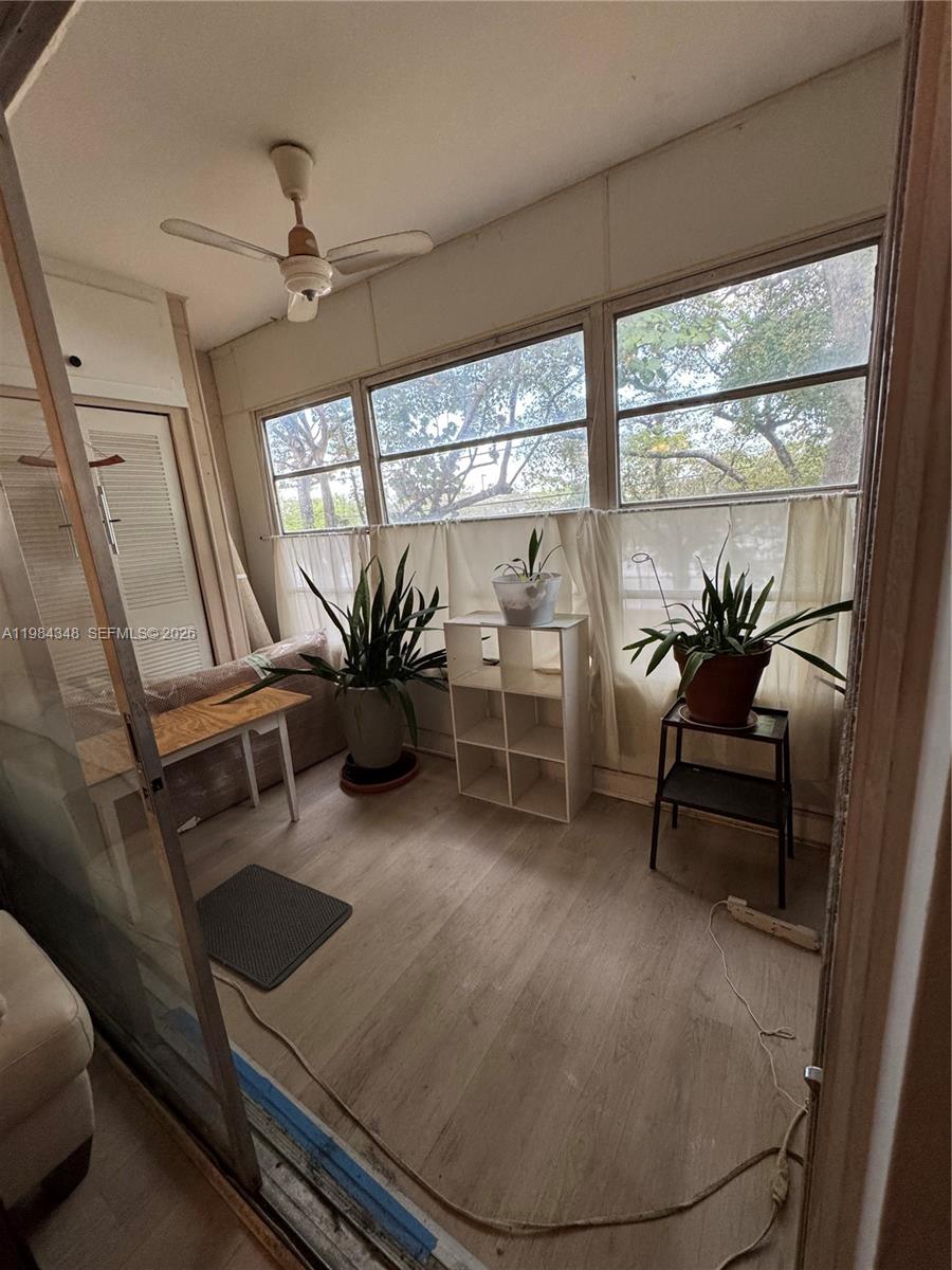 GREENS CONDO APTS PHASE I - Residential