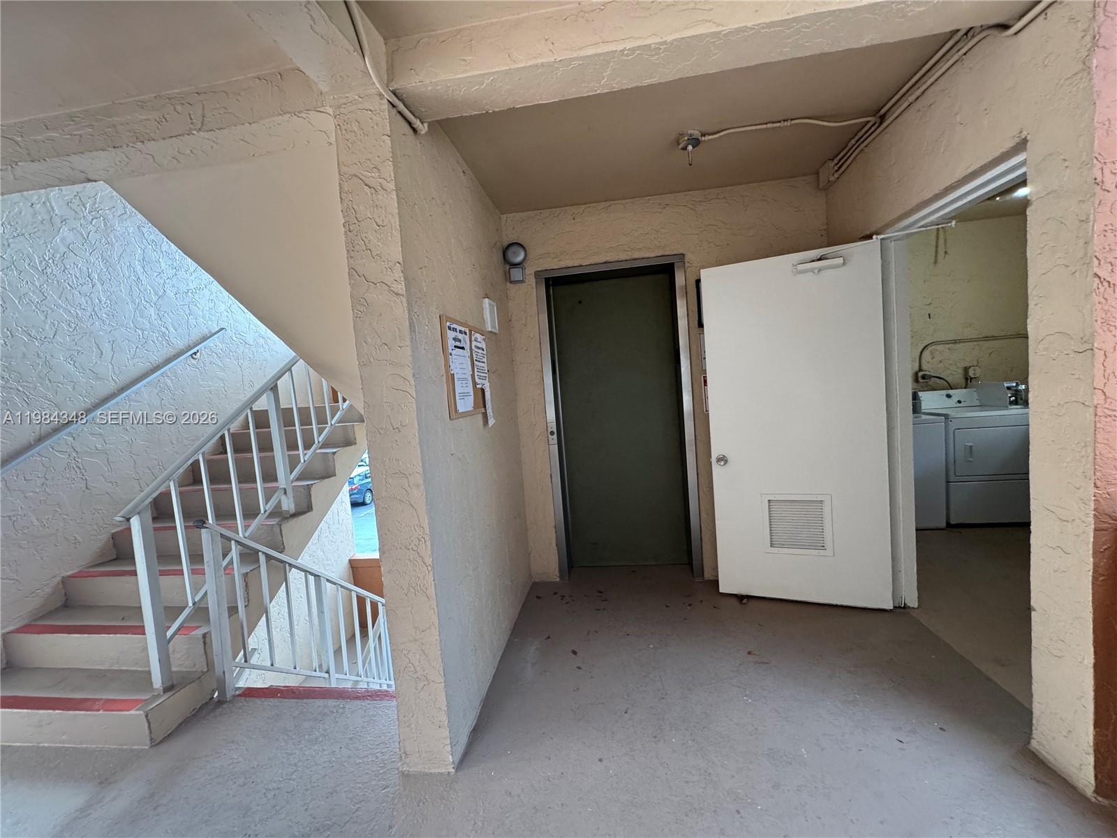 GREENS CONDO APTS PHASE I - Residential