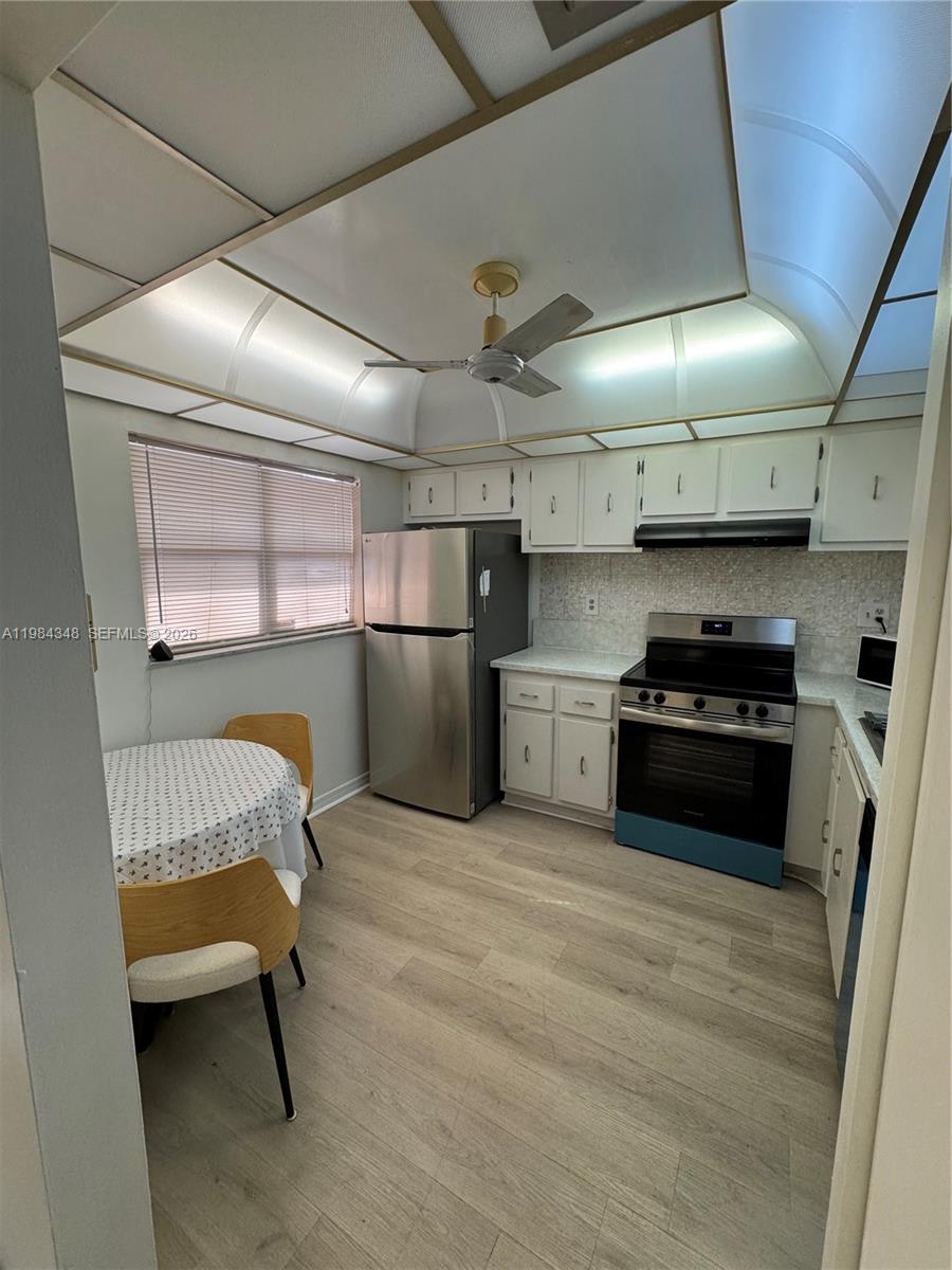 GREENS CONDO APTS PHASE I - Residential