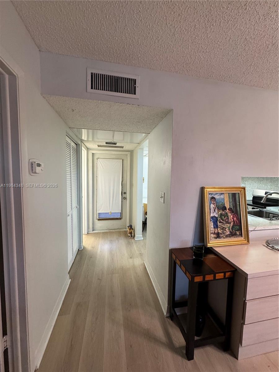 GREENS CONDO APTS PHASE I - Residential