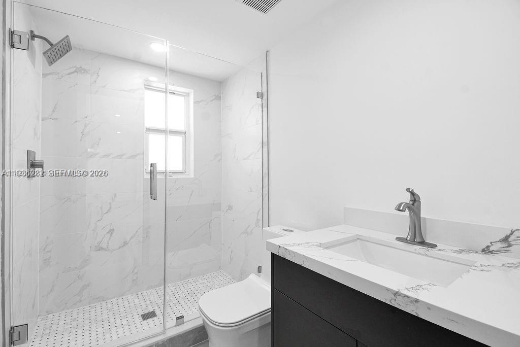 LUDLAM-GROVES - Residential