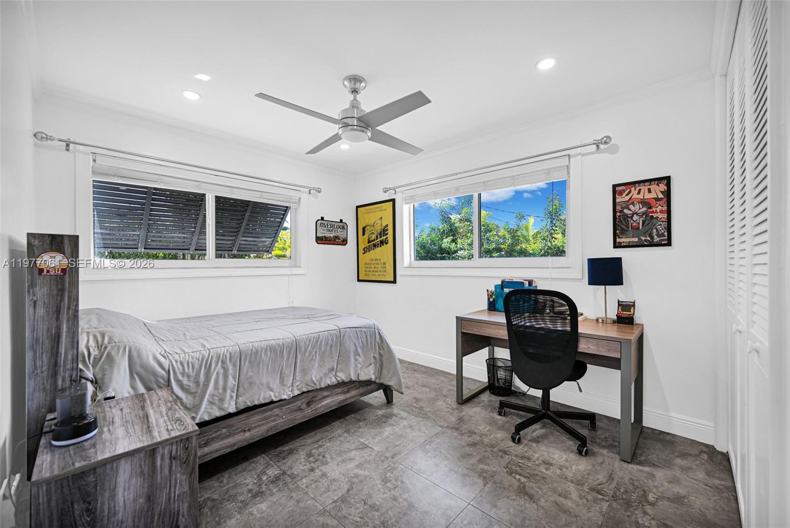 ESTELLE LAWRENCE HOMES - Residential