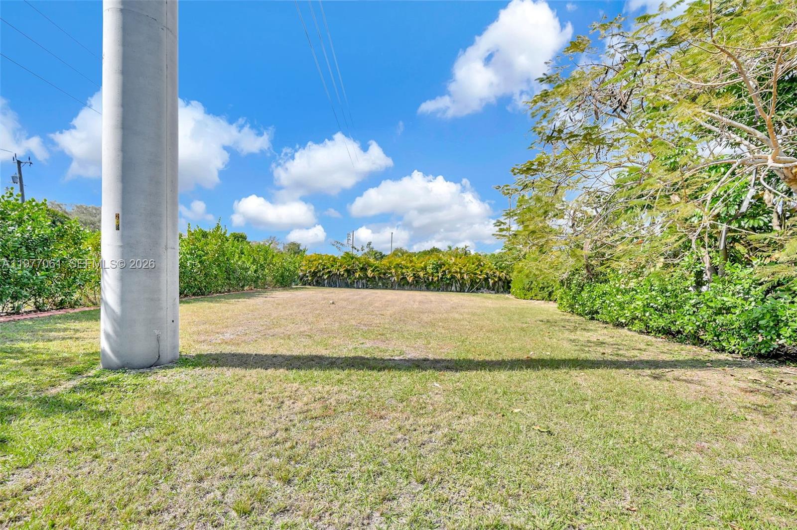 ESTELLE LAWRENCE HOMES - Residential