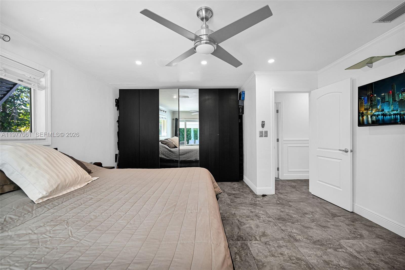 ESTELLE LAWRENCE HOMES - Residential
