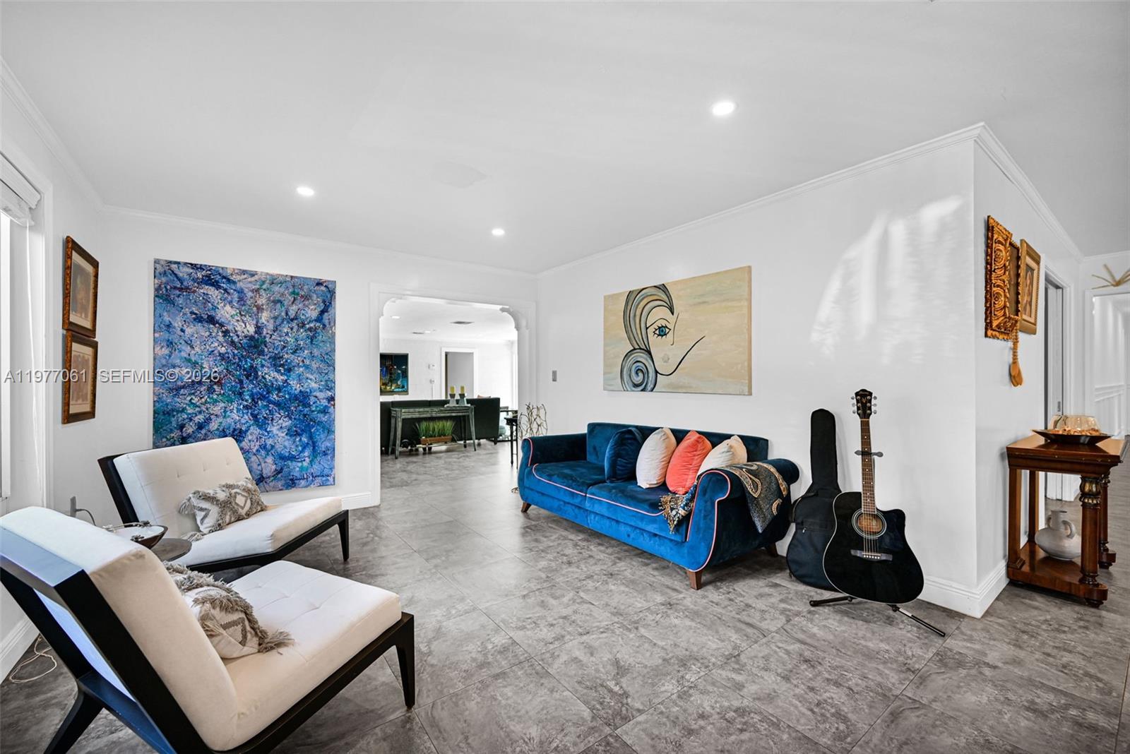 ESTELLE LAWRENCE HOMES - Residential