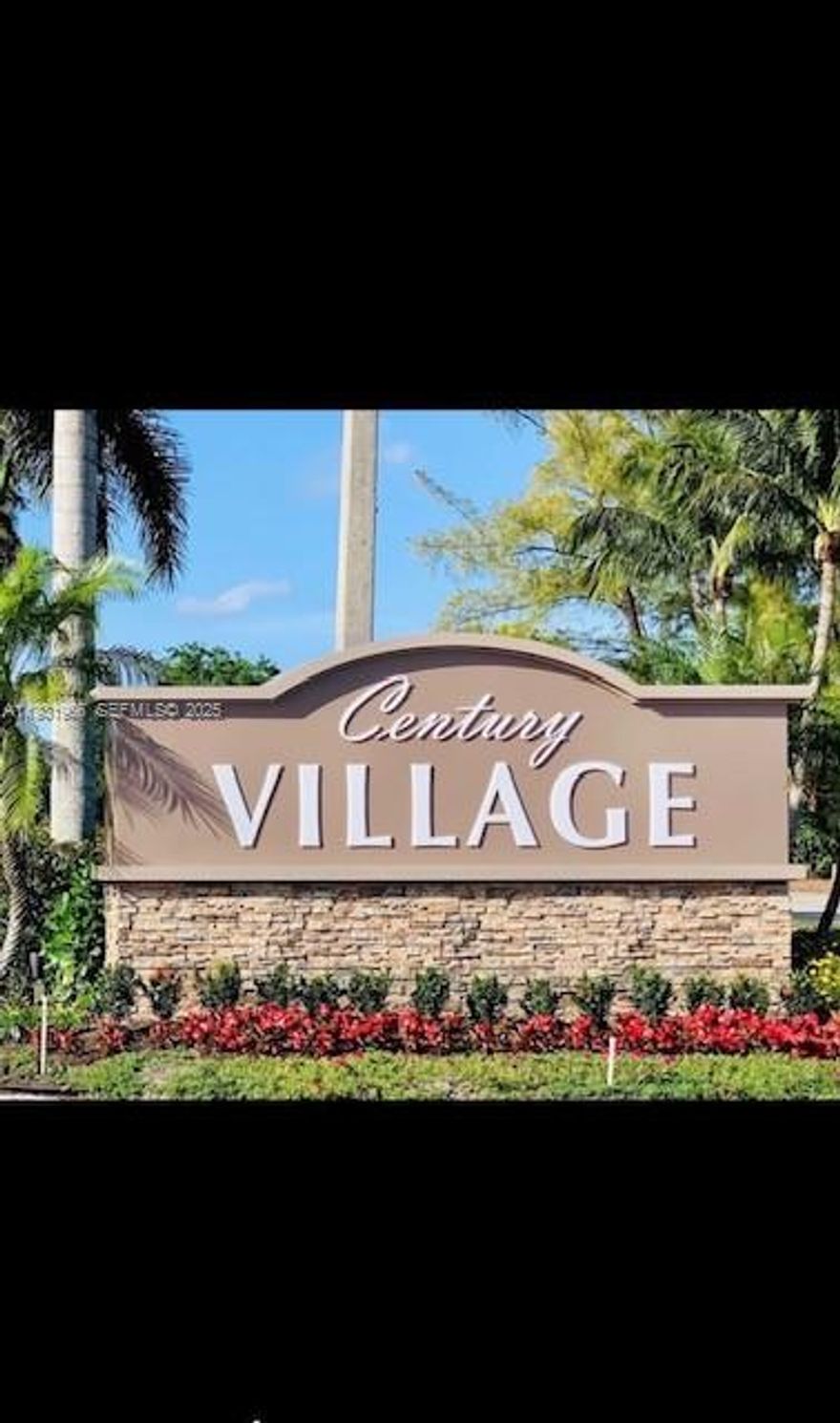 Active 55# Community - Make this your own with a little TLC. Enjoy all of the amenities of resort style living, like 1000-seat theatre to watch shows and movies. Indoor and outdoor pools, free bus service, medical facilities, drug store , beauty shop, tennis , boating, woodworking and more. Century Village is close to PBI airport. Enjoy downtown restaurants, beaches and shopping.