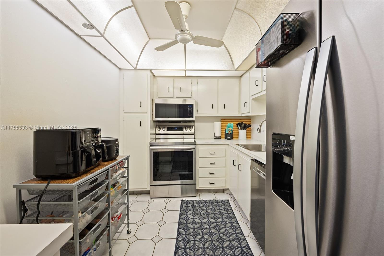 PARK PLACE CONDOMINIUM NO - Residential