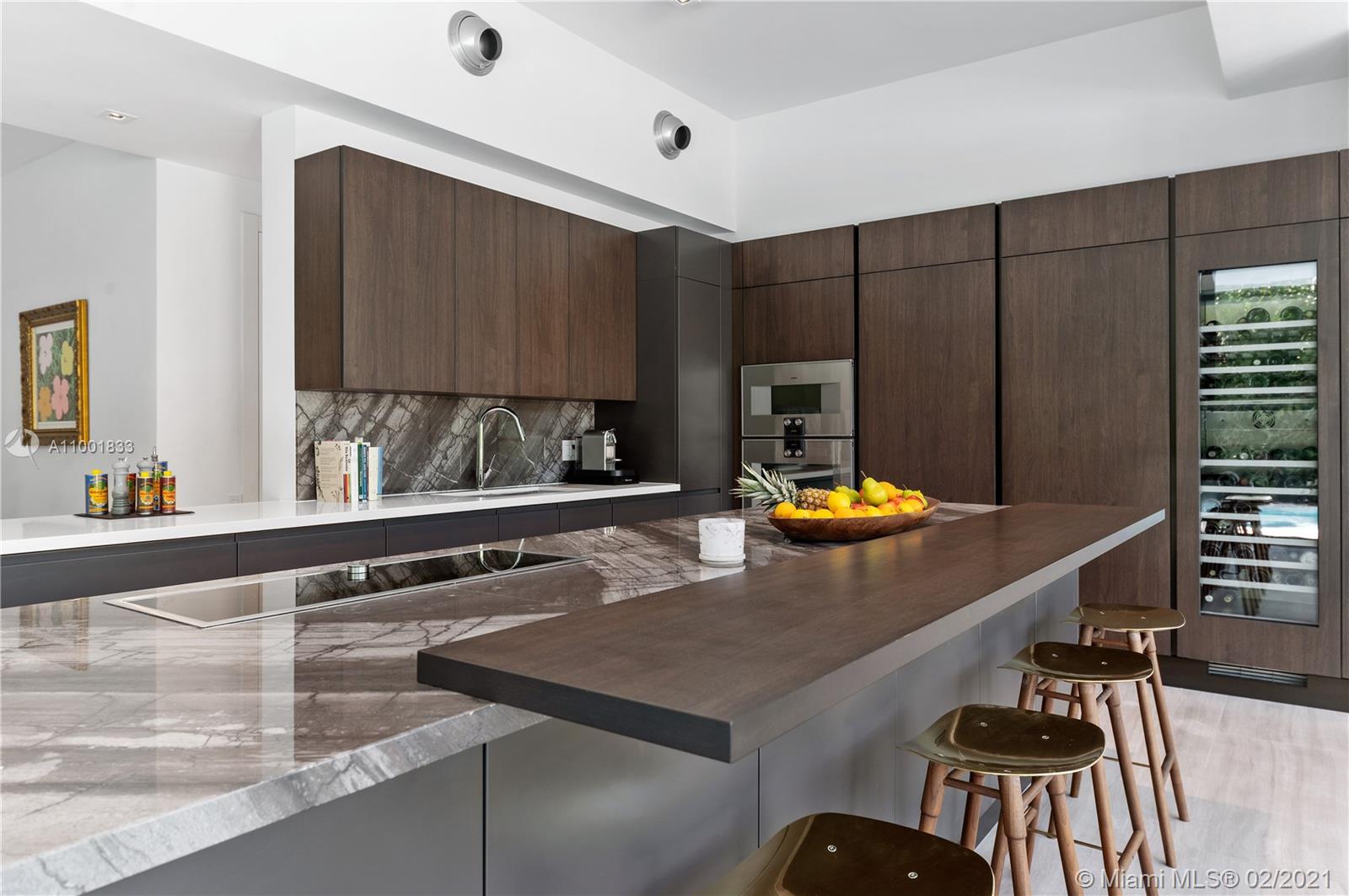 THE MOORINGS - Residential