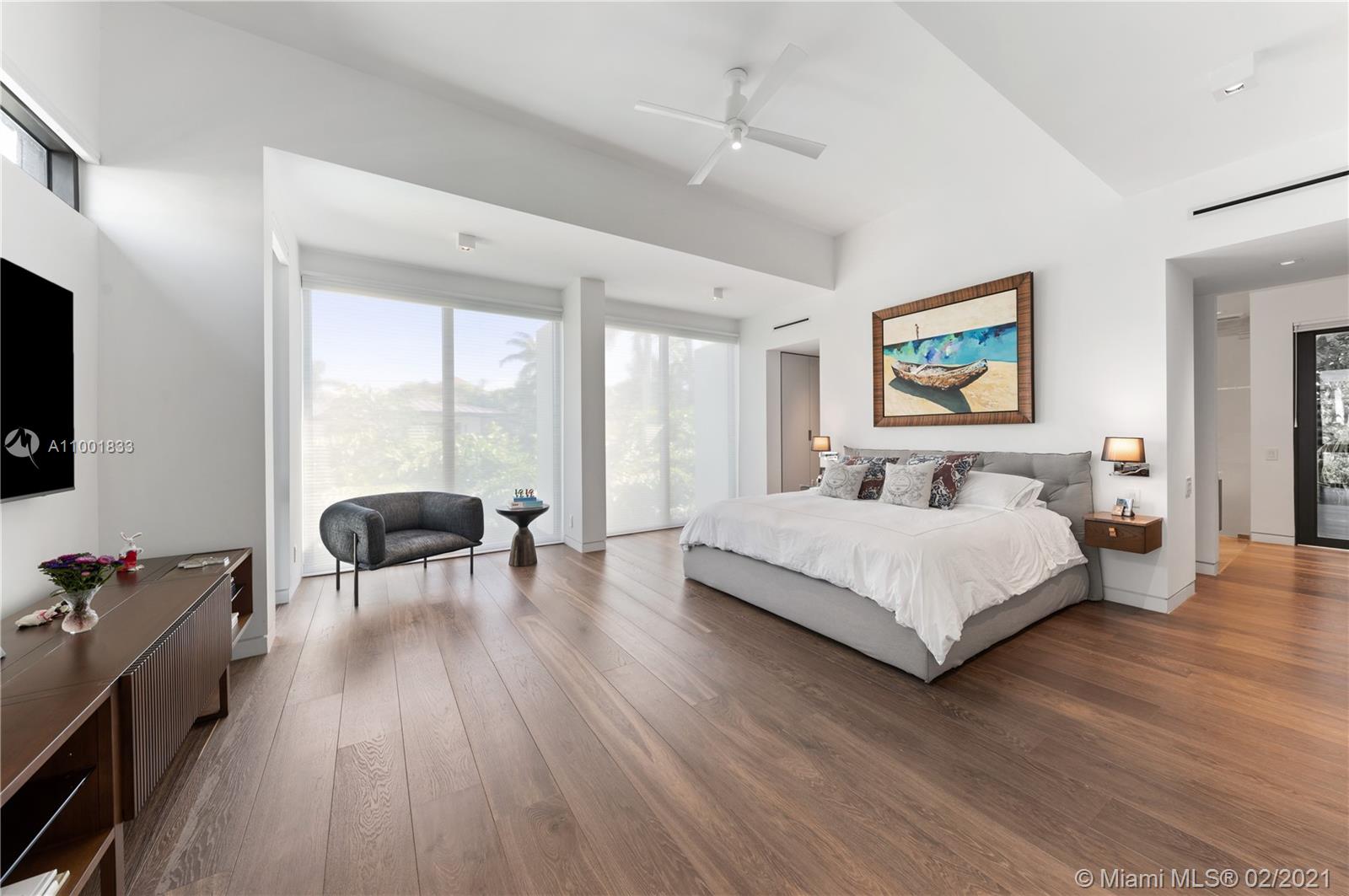 THE MOORINGS - Residential