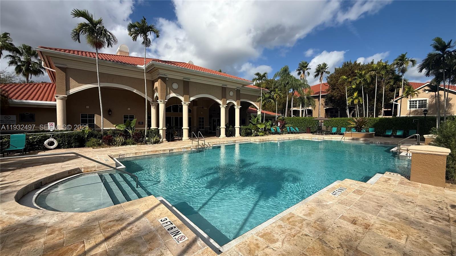 MARQUESA CONDO - Residential Lease