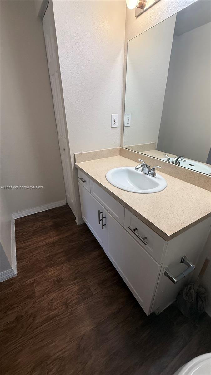 MARQUESA CONDO - Residential Lease