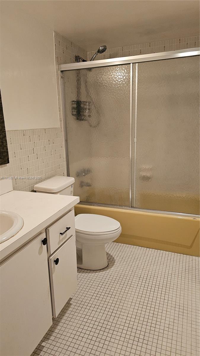 COASTAL VII APARTMENTS IN - Residential Lease