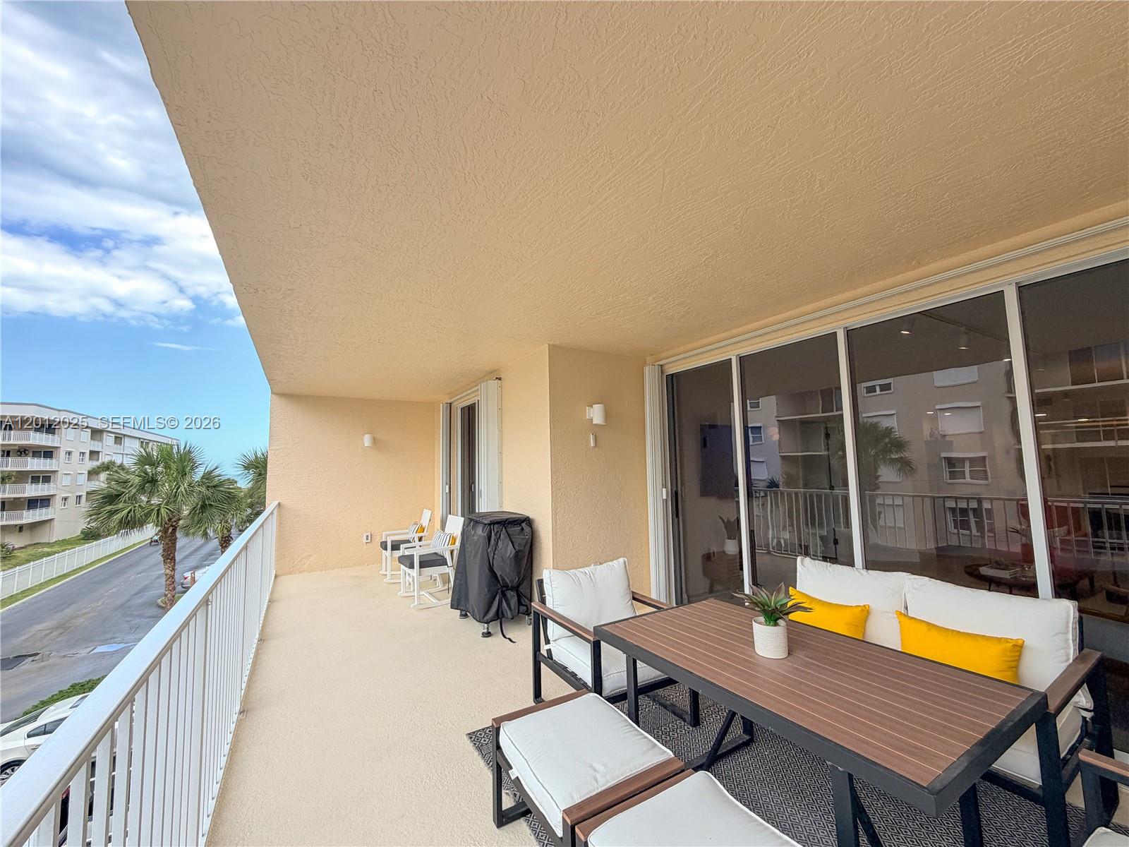 The Seaport Oceanfront Con - Residential