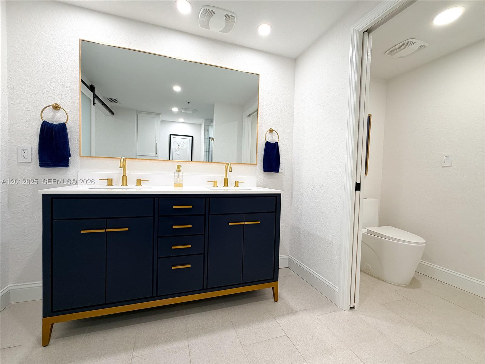 The Seaport Oceanfront Con - Residential