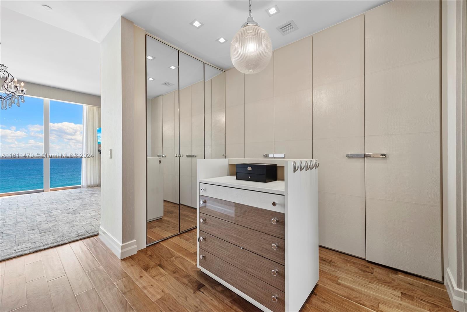 17749 COLLINS AVENUE COND - Residential