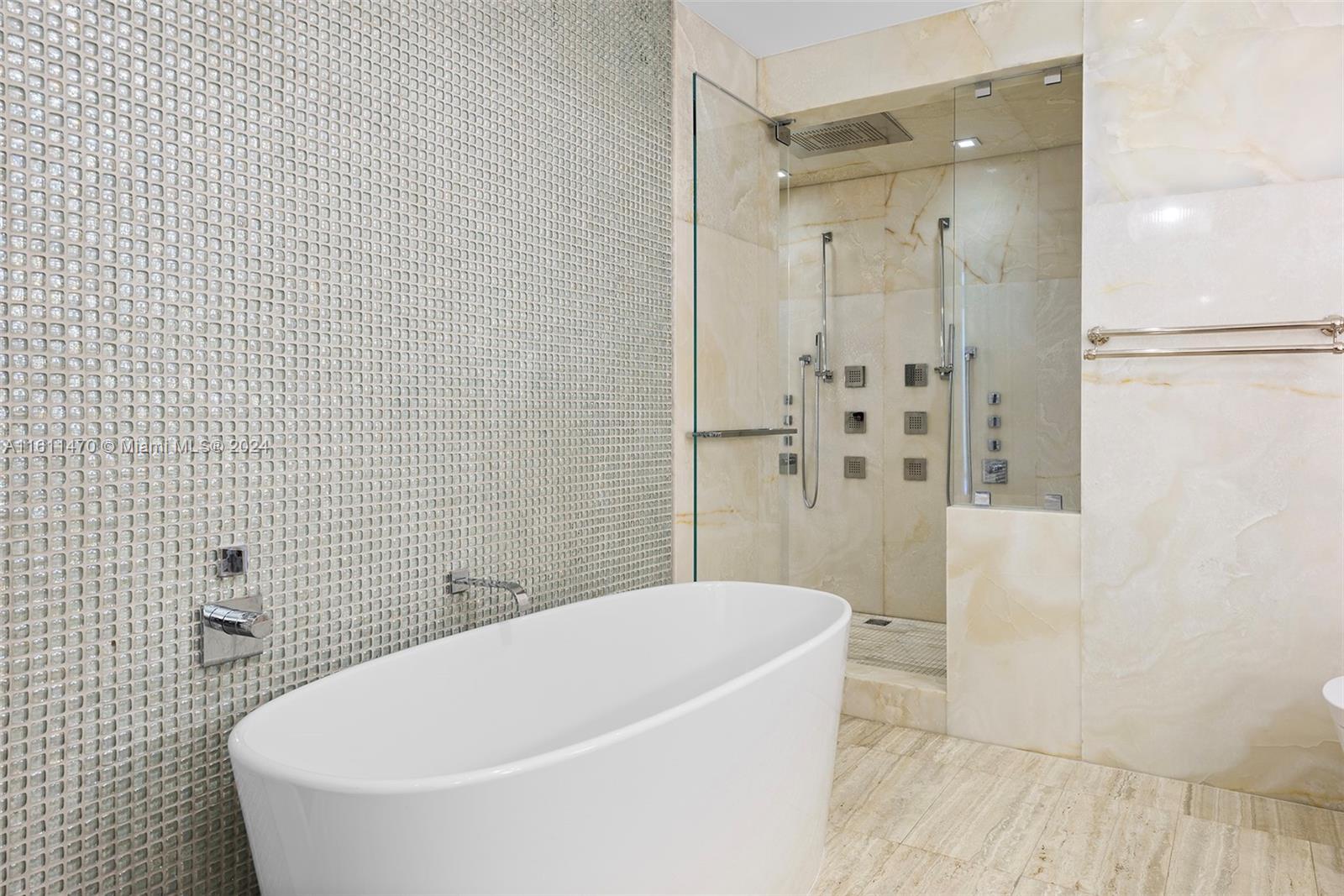 17749 COLLINS AVENUE COND - Residential