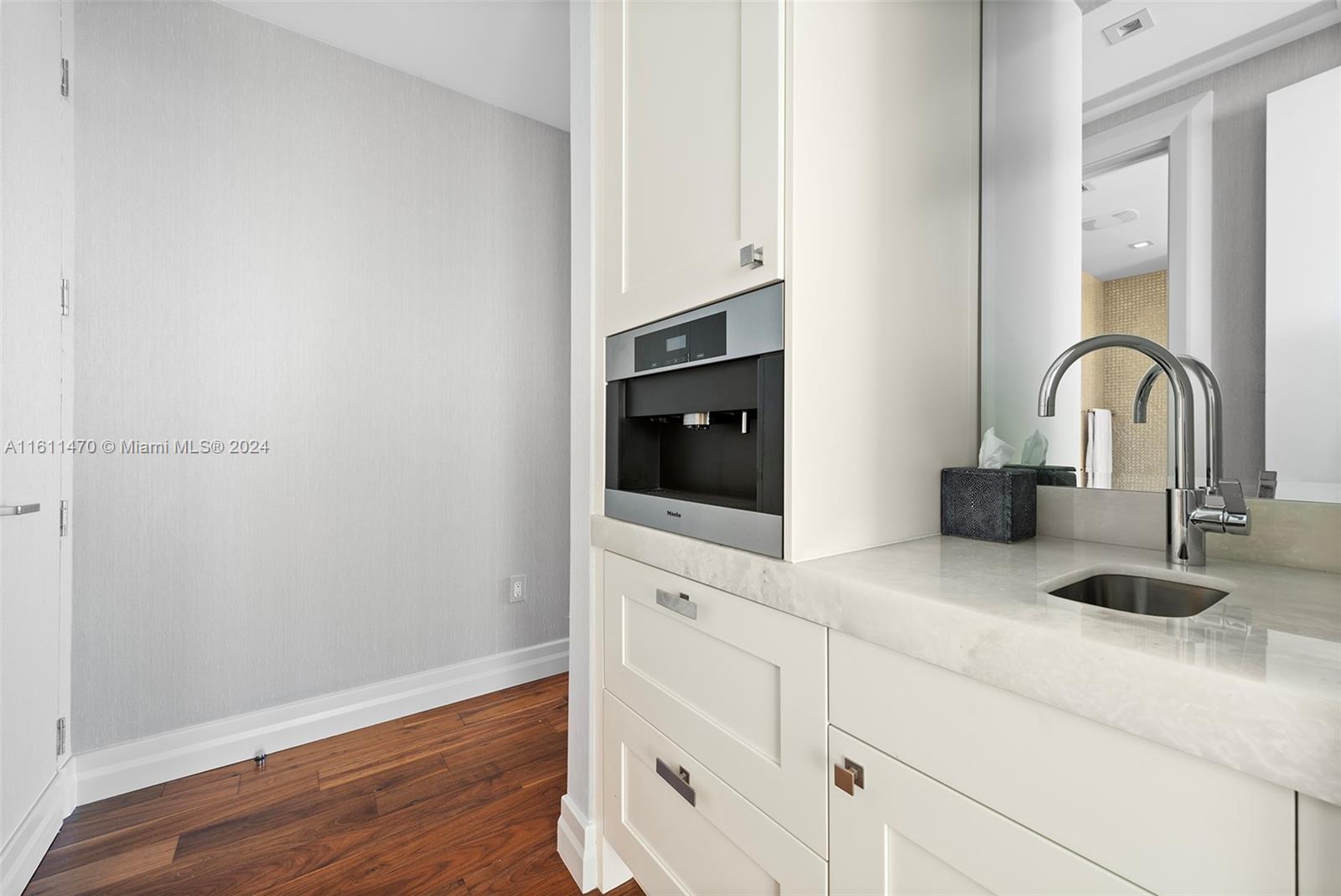 17749 COLLINS AVENUE COND - Residential