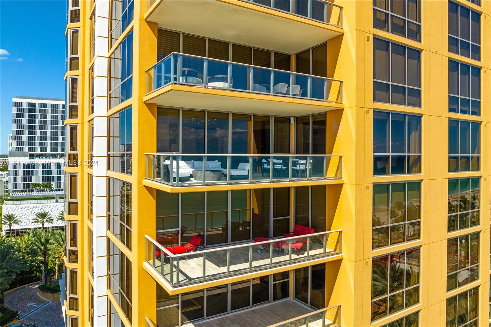 17749 COLLINS AVENUE COND - Residential