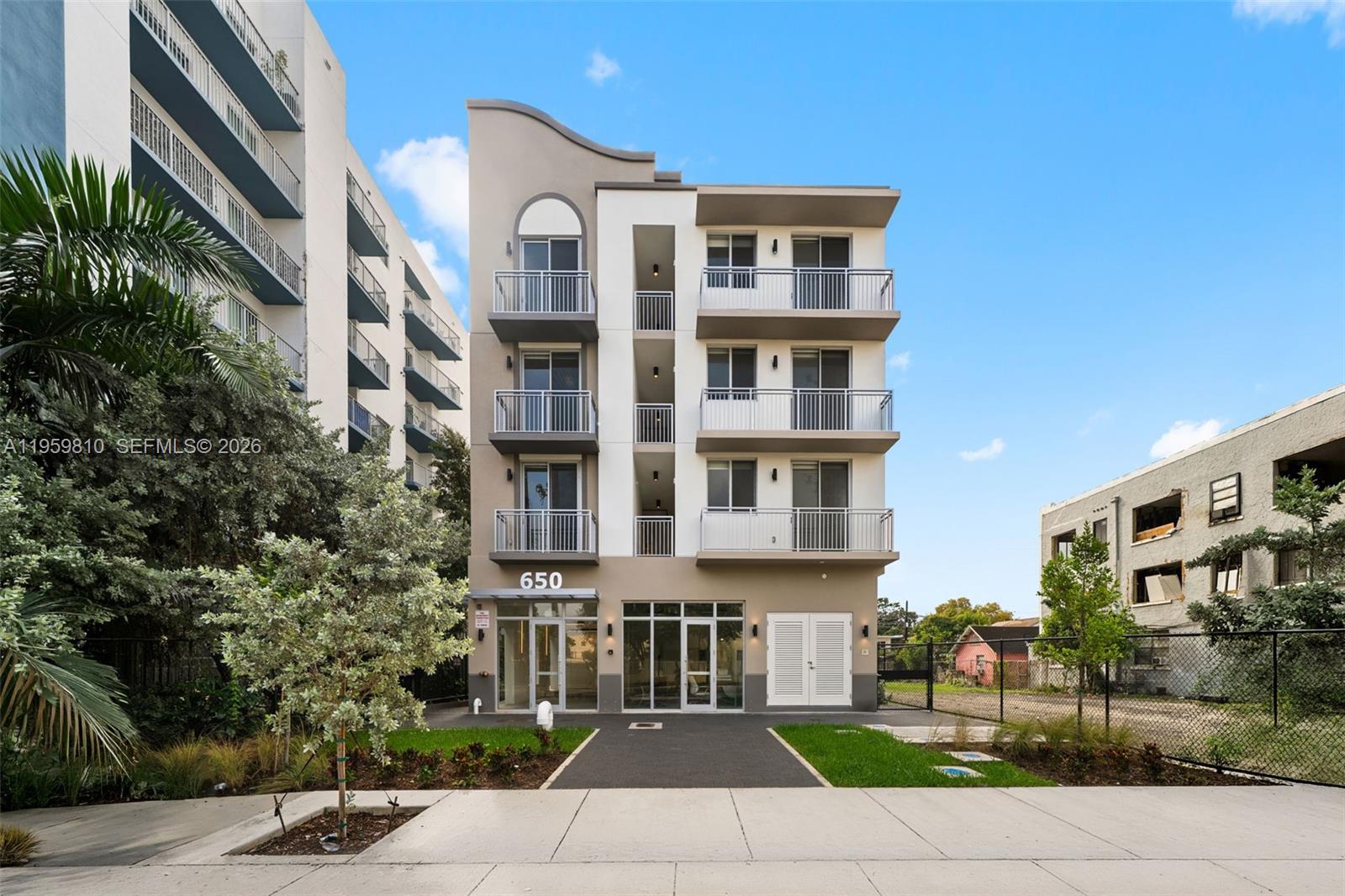 SIX50 MIAMI - Residential Lease