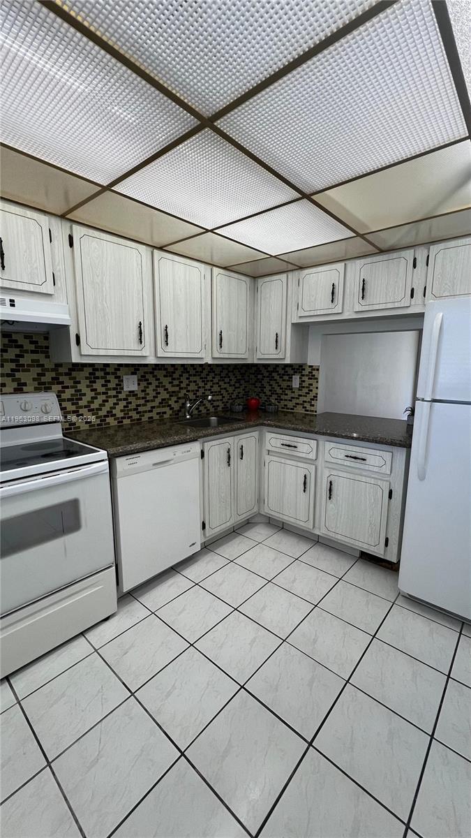 8300 Sands Point Blvd K105