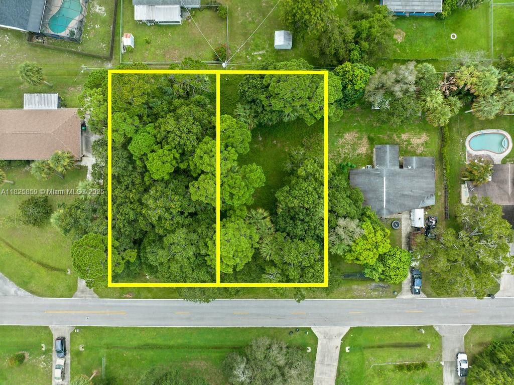 Photo of 7005 Sebastian Rd, Fort Pierce, FL 34951 (MLS # A11825859)